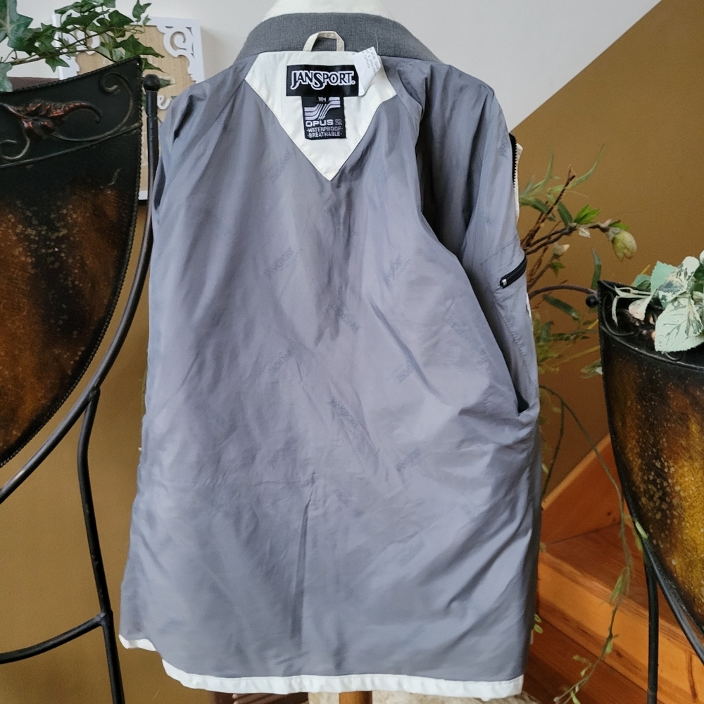 JanSport Opus 2 Jacket Cream Utility Hiking Cargo Coat Waterproof Breathable M - Picture 13 of 15